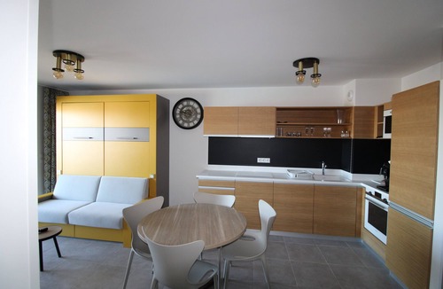 Arena Apartment | hotel residence between sea and mountains, ideal for families.