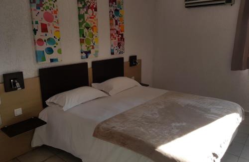Cargese Hotel | Hotel & Restaurant le Saint Jean