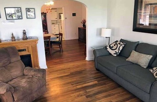 Huron House | House #134 cozy 4 bedroom family house with great views.