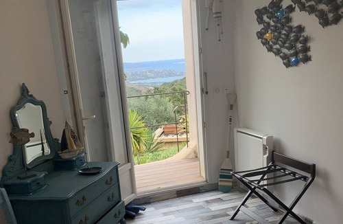 Pietra Long Salvini House | HOUSE and PRIVATE SWIMMING POOL for 6p panoramic SEA VIEW on beaches, mountains CALM