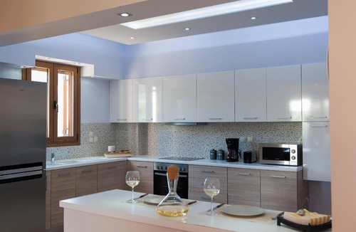 Adele House | House in Adele with Pool, Terrace and Barbecue