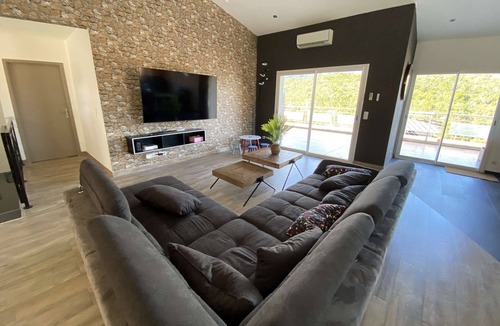 Ventiseri Apartment | House sleeps 10 overlooking the Corsica mountains