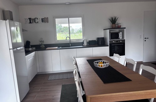 Aleria House | House with large garden for 4/6 people