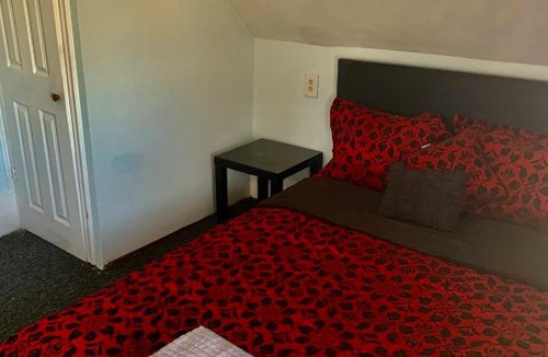 Pawtucket Apartment | Huge Comfortable apartment close to everything