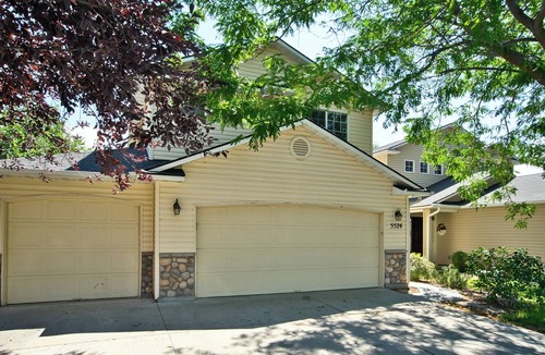 Southwest Ada County Alliance House | Huge Family Home | 5 Room | Sleeps 18 | 3Car Garage | Backs to Park| South Boise