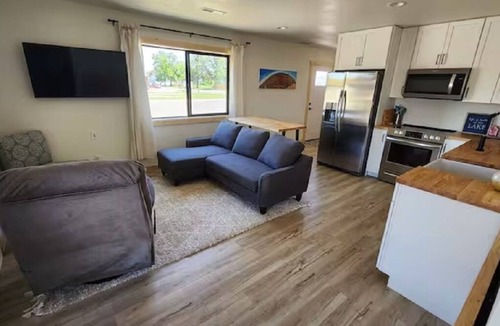 Lovell House | Huge Indoor Parking! 3 bedroom Shop House with 2 full bathrooms