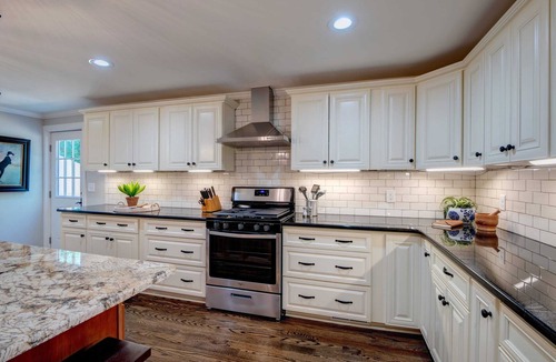 Skaneateles House | Hummingbird Manor-6 Bedrooms, 6 EnSuite Baths, Minutes from Downtown Skaneateles