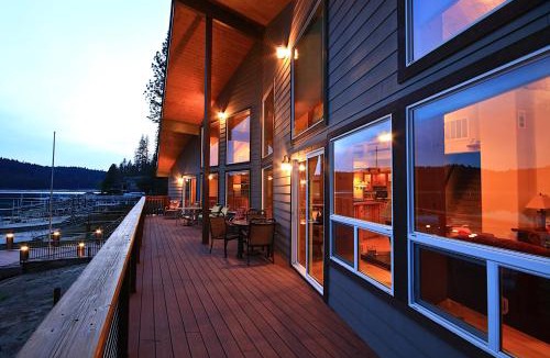 Bass Lake House | Humphreys Lakefront
