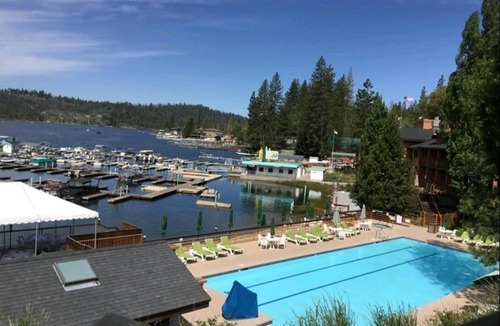 Coarsegold House | Huron Ranch House/Yosemite/Bass Lake/BBQ https:/www.airbnb.com/s/guidebooks?