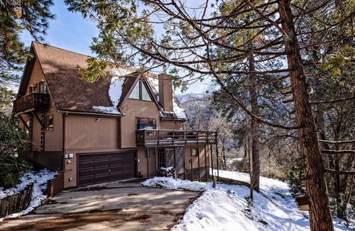 Camp Nelson Cabin | Hygge Haus Sequoia - Large Private Cabin w Views