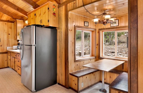 Fawnskin Cabin | Idle Ours Cabin ~ Rustic and Cozy Cabin with Fireplace & Private BBQ - Walk to Big Bear Lake