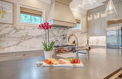 Kiawah Island House | Immaculate new Rhett's Bluff property