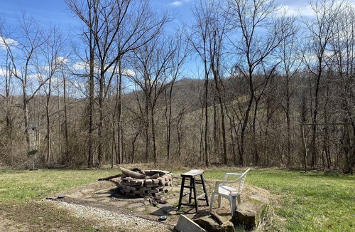 Langsville Cabin | Immersed in Nature. Hiking, fishing, swimming, birdwatching, stargazing & yoga.