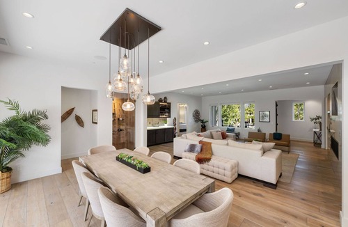 St. Helena House | In-Town Hideaway on Quiet Lane