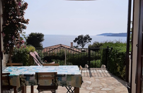 Sagone House | In wooded residence, 100 m from beaches, semi-detached villa, all comforts.