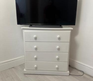 Southampton House | Independent large studio flat