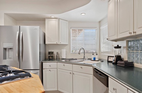 Yucca Valley House | Indigo Sky Oasis - Pool & Hot Tub 4 Bedroom Home