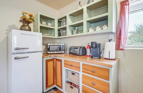 Yarnell Apartment | 'Inn the Boulders' Peaceful Yarnell Escape