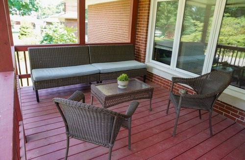 Louisville House | Iroquois Park Retreat Near Expo Center and Airport
