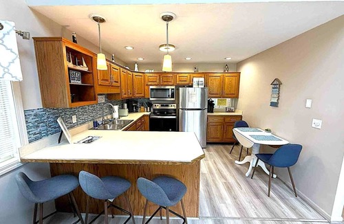 Kelleys Island Condo | Island Away - 3 bedrooms/2 bathrooms