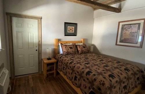 Island Park Hotel | Island Park Lodge