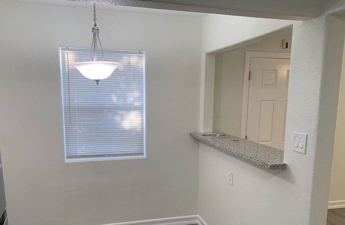 Sanger House | It is an excellent base stay before heading to Sequoia and other mountain area.