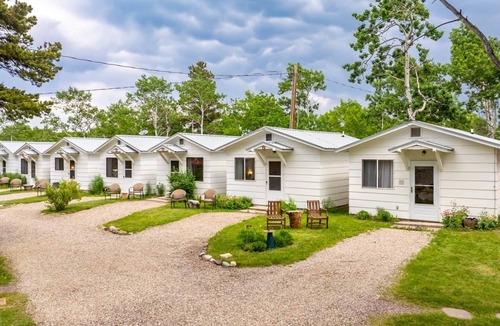 East Glacier Park Village House | Jacobson's Cottages Cabin # 2
