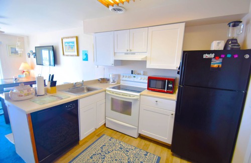 North Ocean City Condo | Jockey Beach 378-Baywater 123rd St, Internet, Pool, W/D, AC