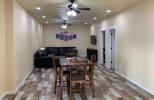 Durango House | Joe and Des’s two bedroom with private hot tub