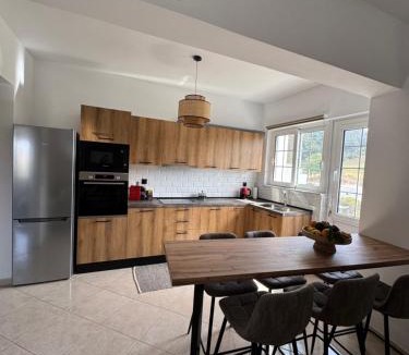 Asklipiio House | Jojo's Home