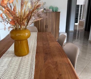 Asklipiio House | Jojo's Home