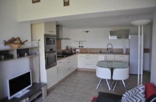 Eccica-Suarella Apartment | Joli T2 proche des plages