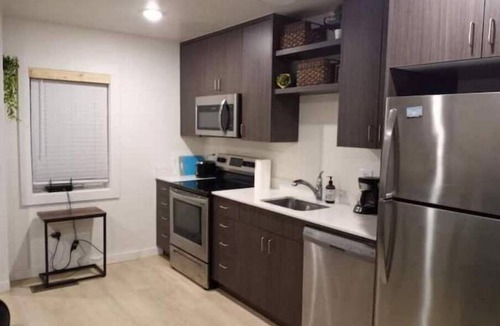 Salmon House | KarKens Container Home