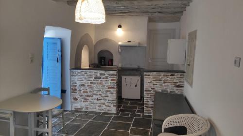Kastro House | Kastro Gate Apartment ,entrance to an ancient village