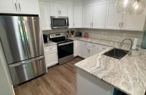 Kelleys Island Apartment | Kelleys Island Modern Condo