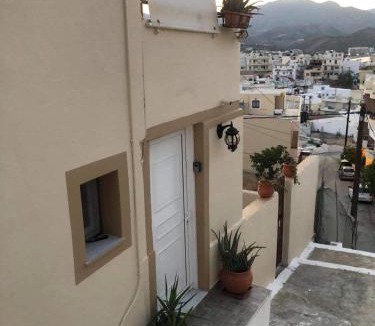 Karpathos Town Apartment | Kelly's studio SISAMOS