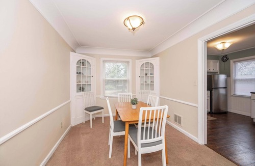 Roselawn Finance Condo | Kenwood Keys 2 – Stay for 6!
