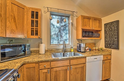 Ketchum Cottage | Ketchum Couple's Retreat: 1 Mi to Sun Valley!