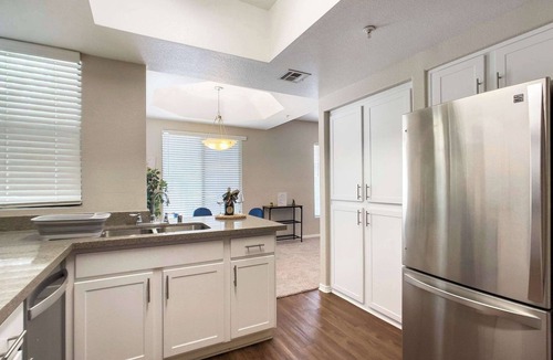 Kierland Apartment | Kierland Commons CozySuites with heated pool, gym!