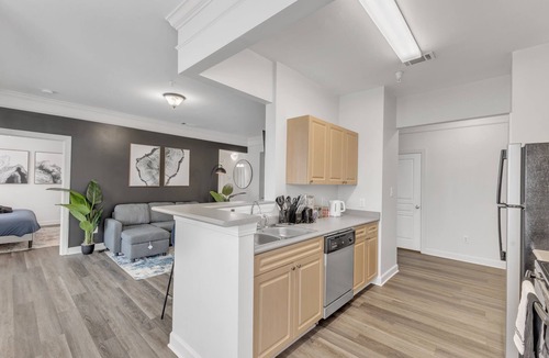 Southwest Raleigh Apartment | King 3BR Suite Mins to Downtown Raleigh