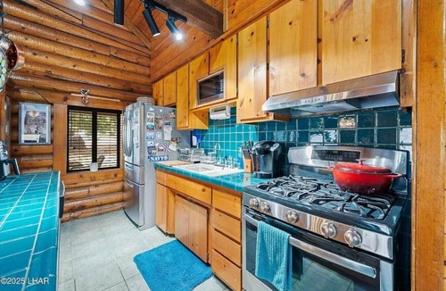 Kingman Cabin | Kingman Mountain Cabin