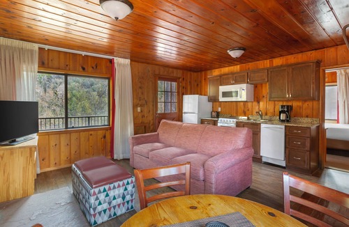 Kohls Ranch Cabin | Kohl's Ranch Lodge