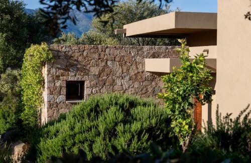 Lozari Villa | L'écrin des bois