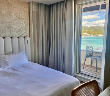 L'Ile-Rousse Hotel | L'Escale Côté Sud