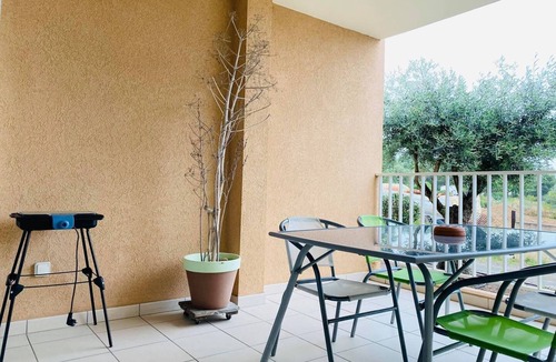 L'Ile-Rousse Apartment | L'Ile Rousse - Apartment near sea and town center - 5H EUCALYPTUS