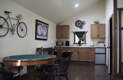 Lompoc Cottage | La Arboleda