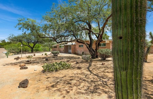 Tucson Villa | La Casa Del Desierato Gorgeous Home in Old Pueblo
