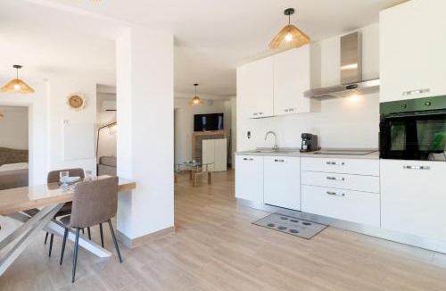 Pineto Apartment | La Dolce Vita 2 - L'Arbousier