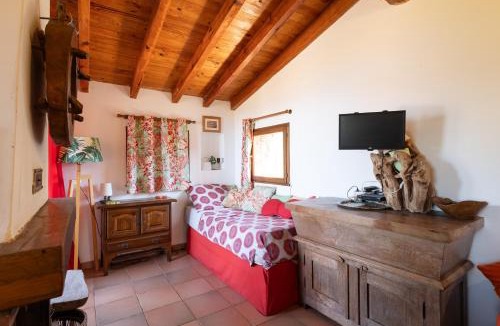 Osani House | La Maison de Mammò