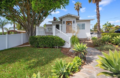 La Mesa Cottage | La Mesa 2BR Spacious Retreat Near Lake Murray